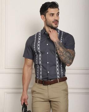 men geometric print regular fit shirt