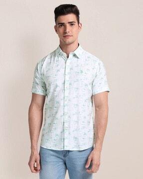 men geometric print regular fit shirt