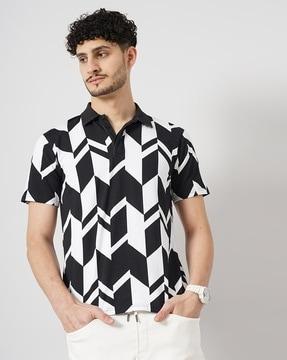 men geometric print regular fit t-shirt