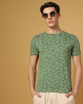 men geometric print slim fit crew-neck t-shirt