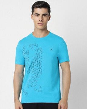 men geometric print slim fit crew-neck t-shirt