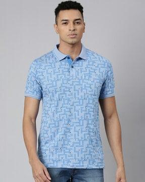 men geometric print slim fit polo t-shirt with short sleeves