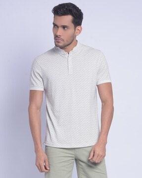 men geometric print slim fit polo t-shirt