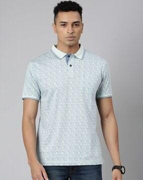 men geometric print slim fit shirt with patch pocket