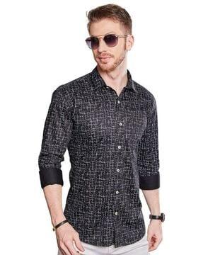 men geometric print slim fit shirt with spread collar