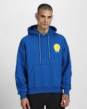 men graphic print hoodie with kangaroo pocket