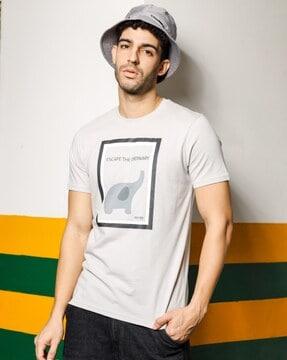 men graphic print regular fit crew-neck t-shirt