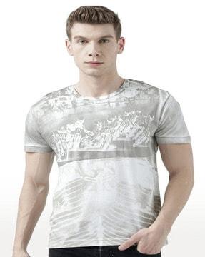 men graphic print regular fit round-neck t-shirt