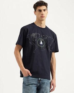 men graphic print regular fit round-neck t-shirt