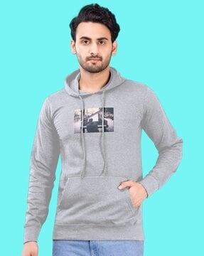 men graphic regular fit hooded pullover with kangaroo pockets