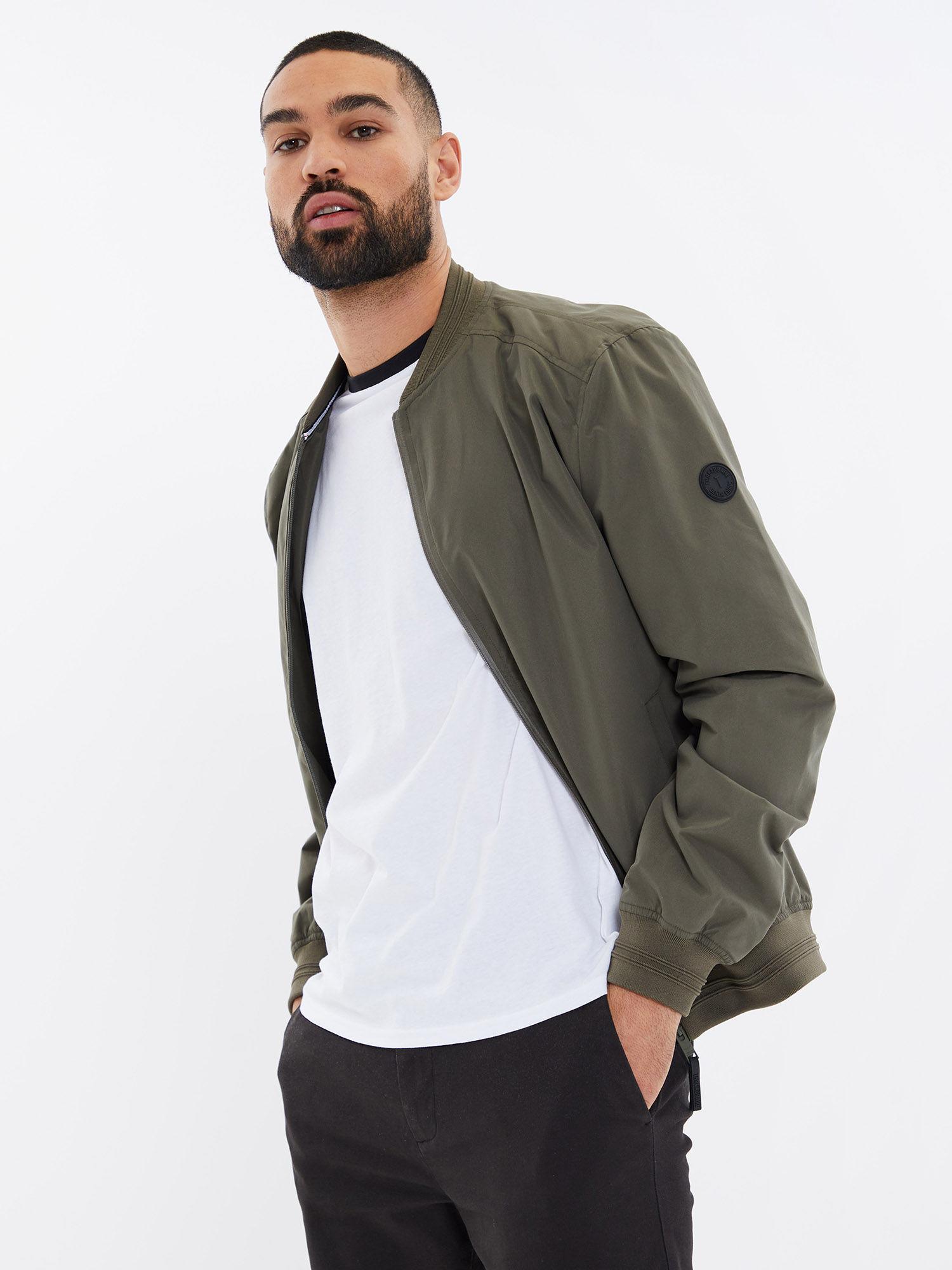 men green bomber jacket