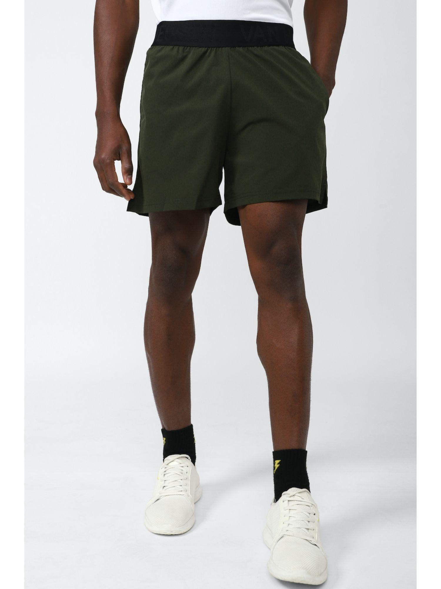 men green colorblock casual shorts