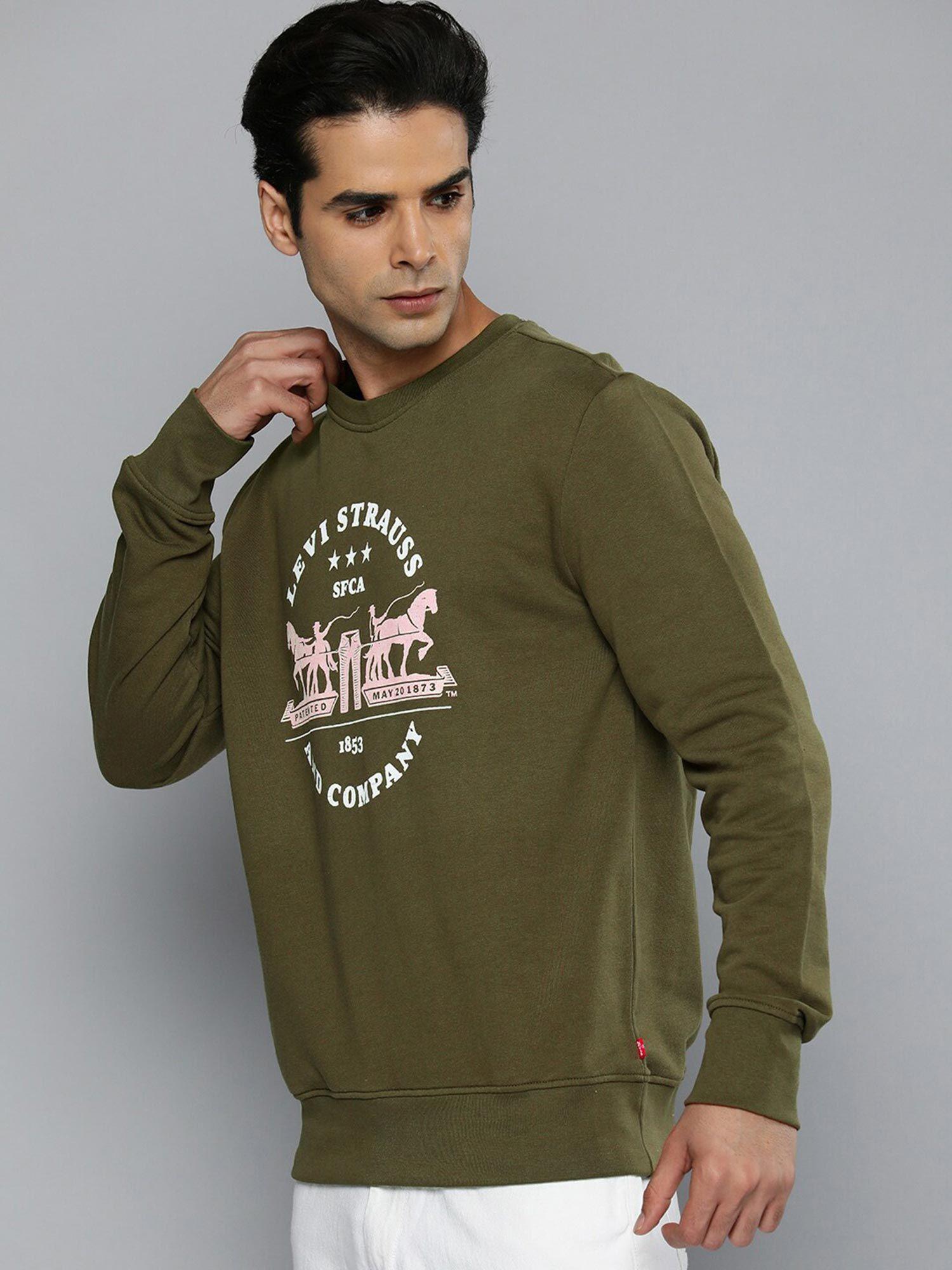 men green crew neck sweatshirt