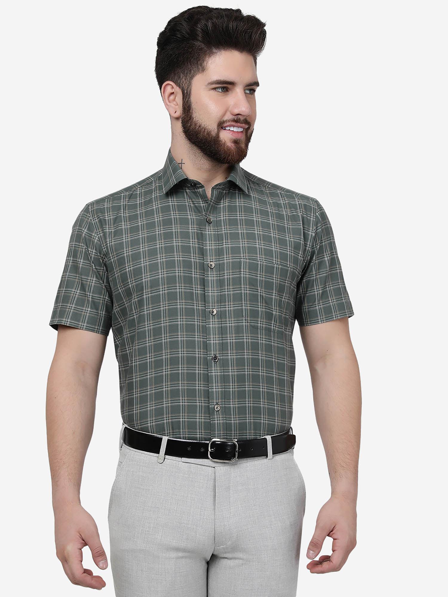 men green poly viscose regular fit checked formal shirt