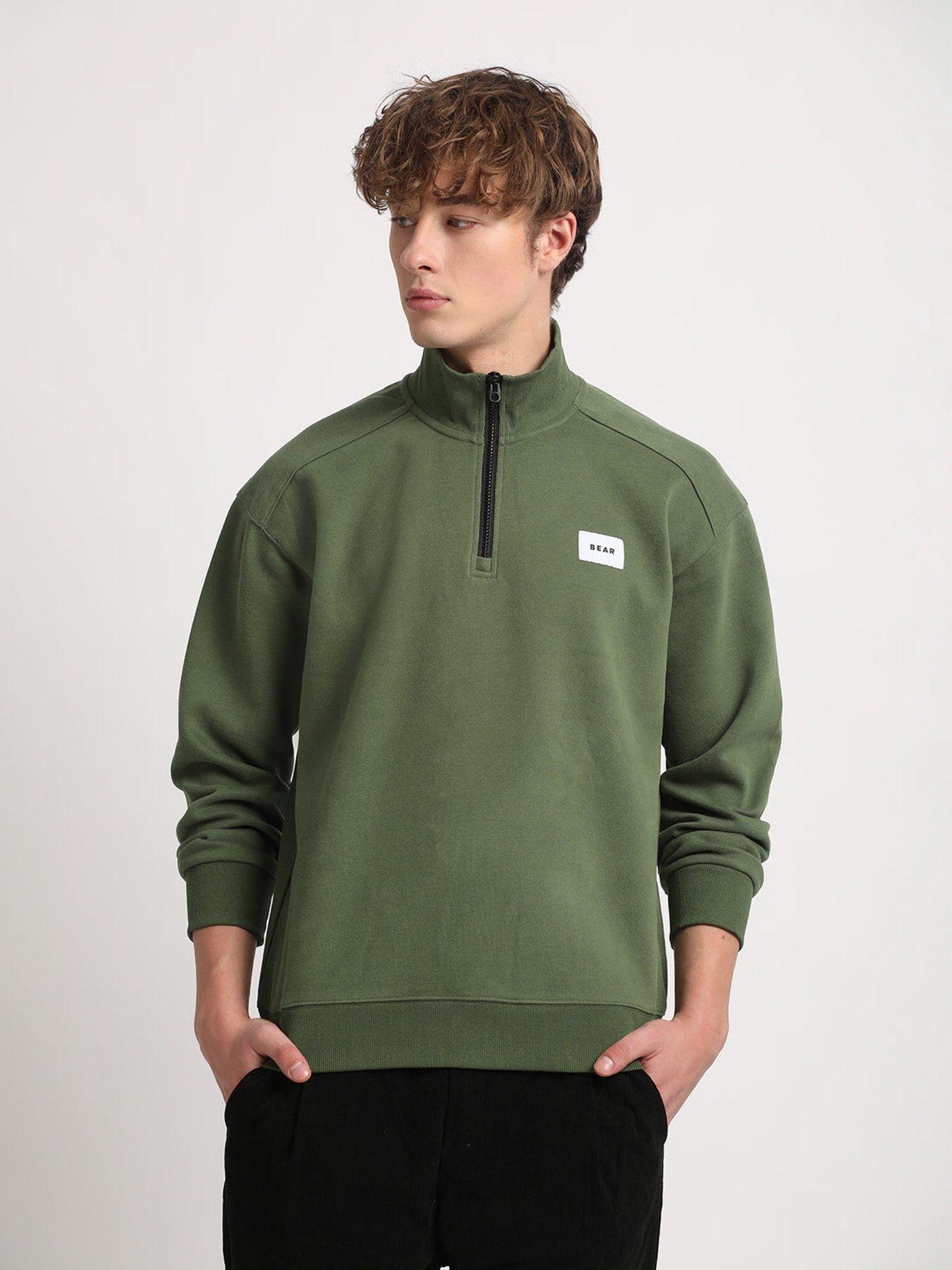 men green solid relaxed fit sweatshirt