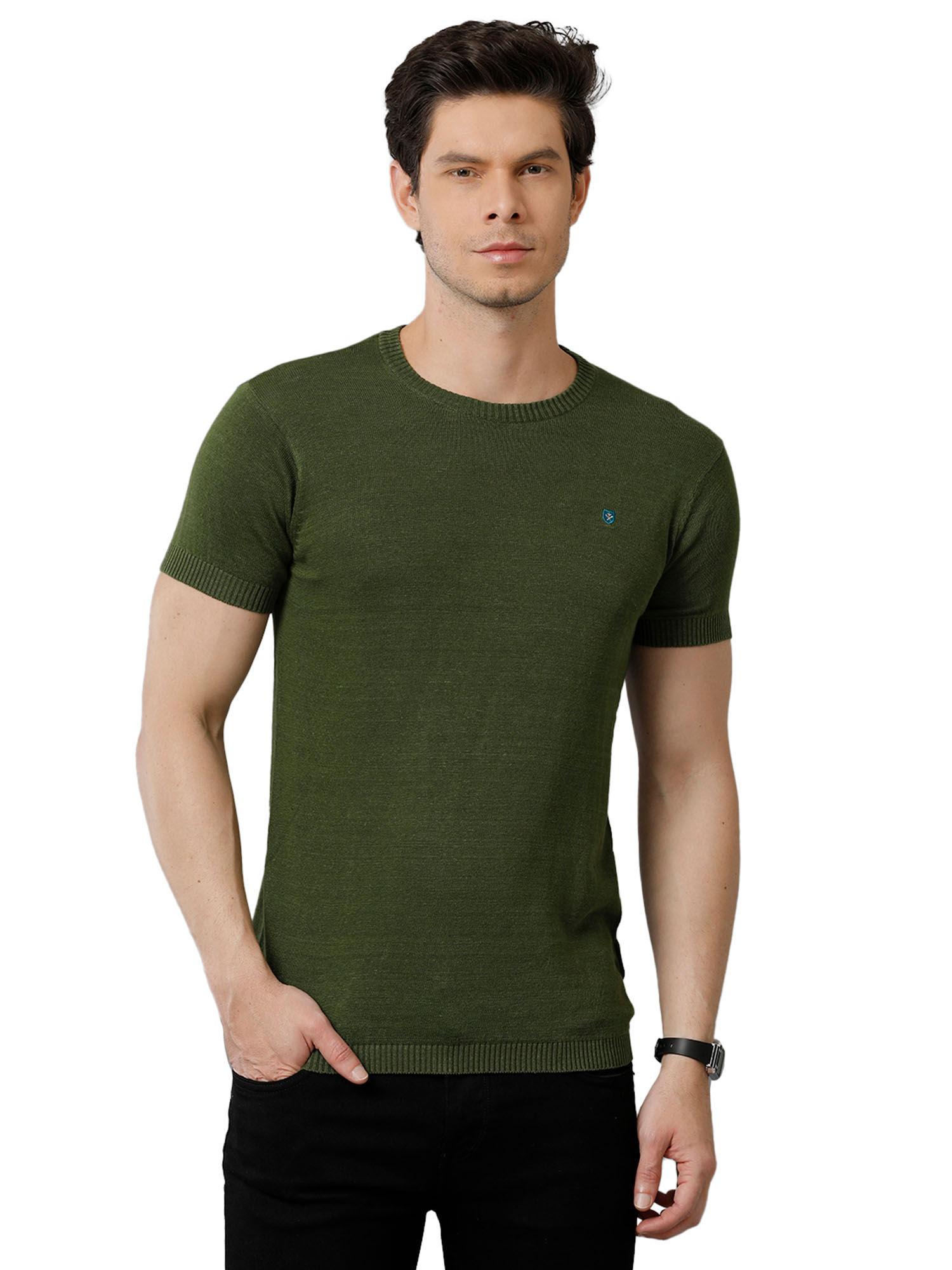 men green solid round neck linen knitted t-shirt