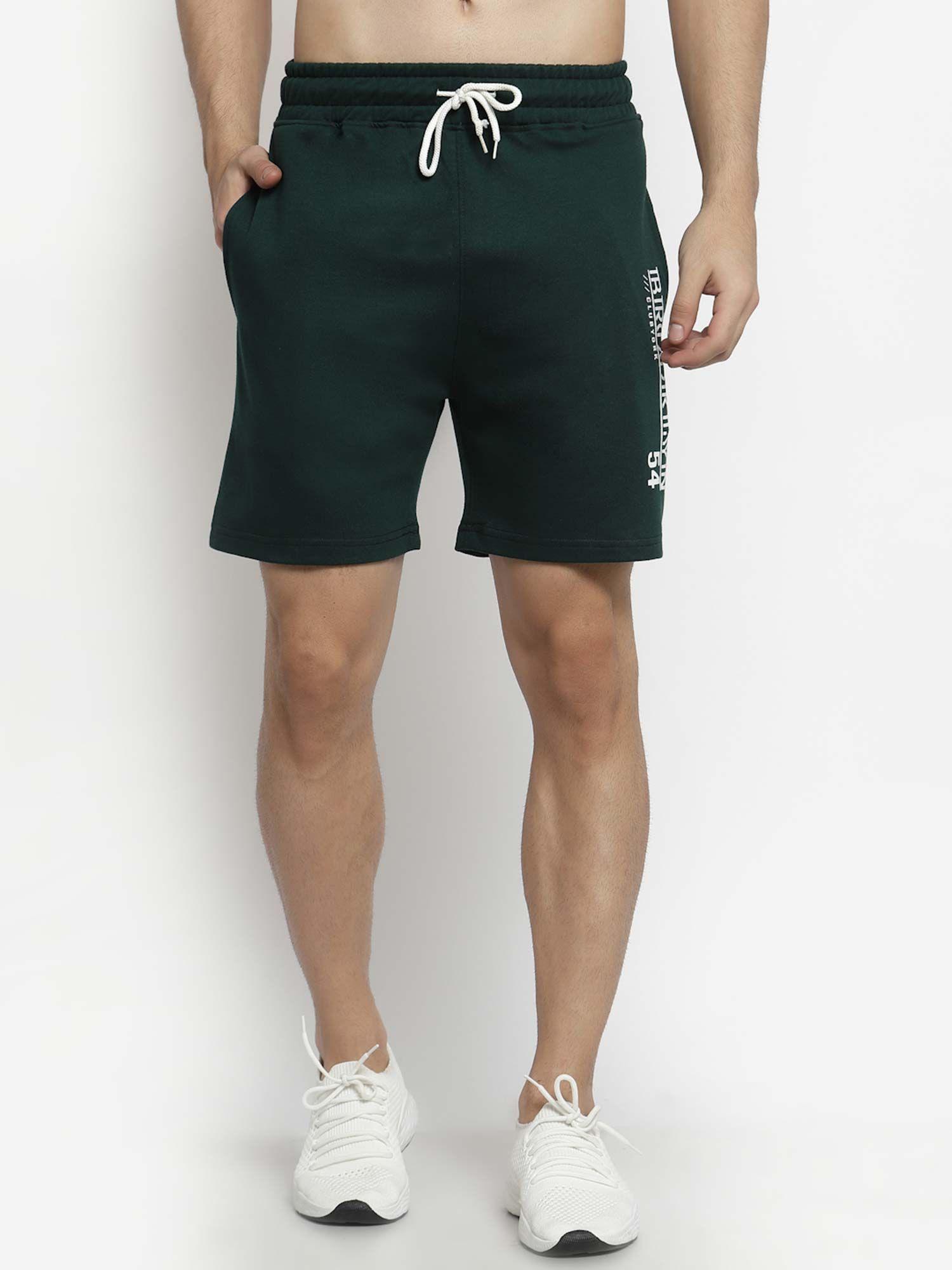 men green solid shorts