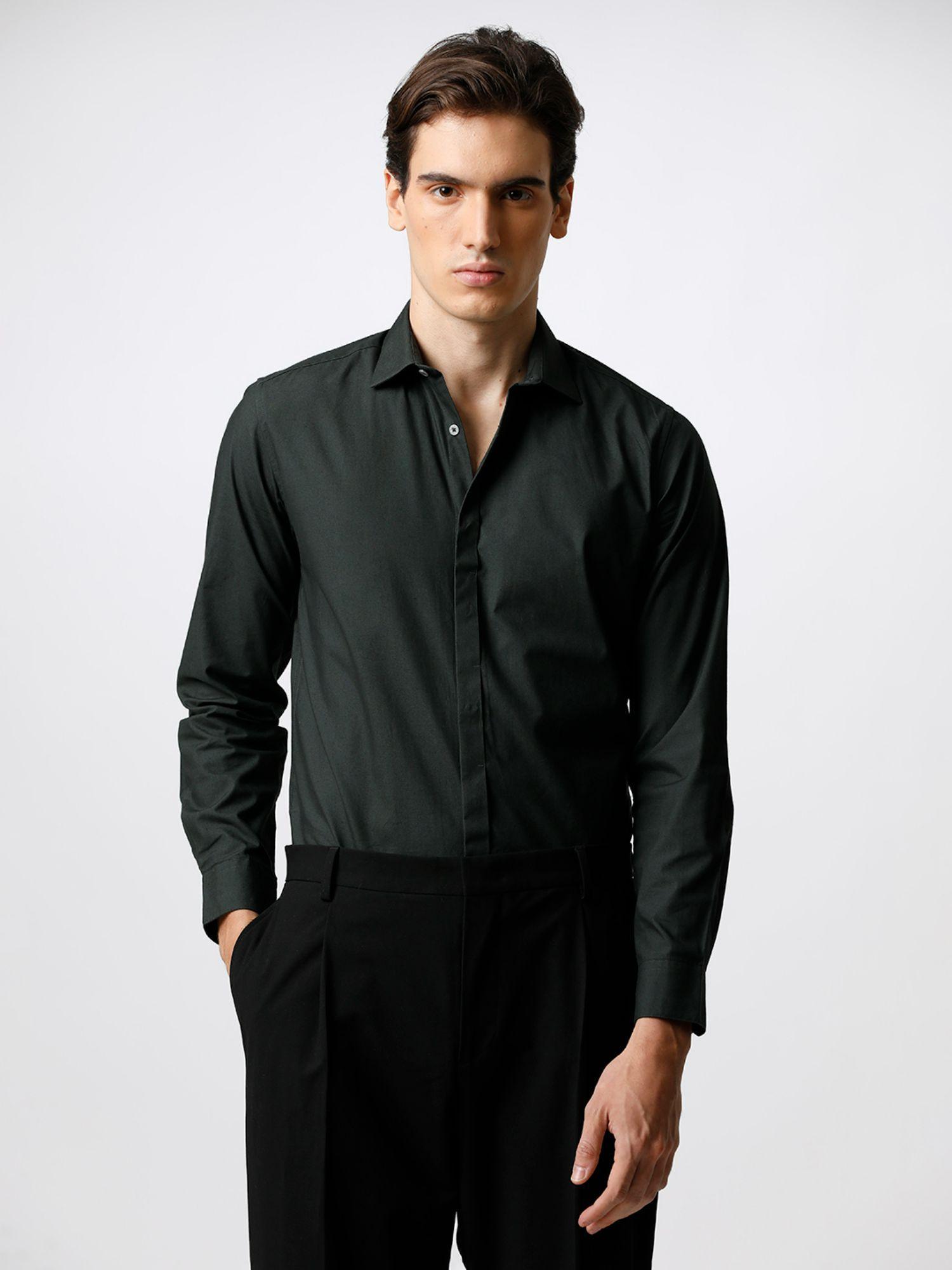 men green solid slim fit concealed button placket cotton formal shirt