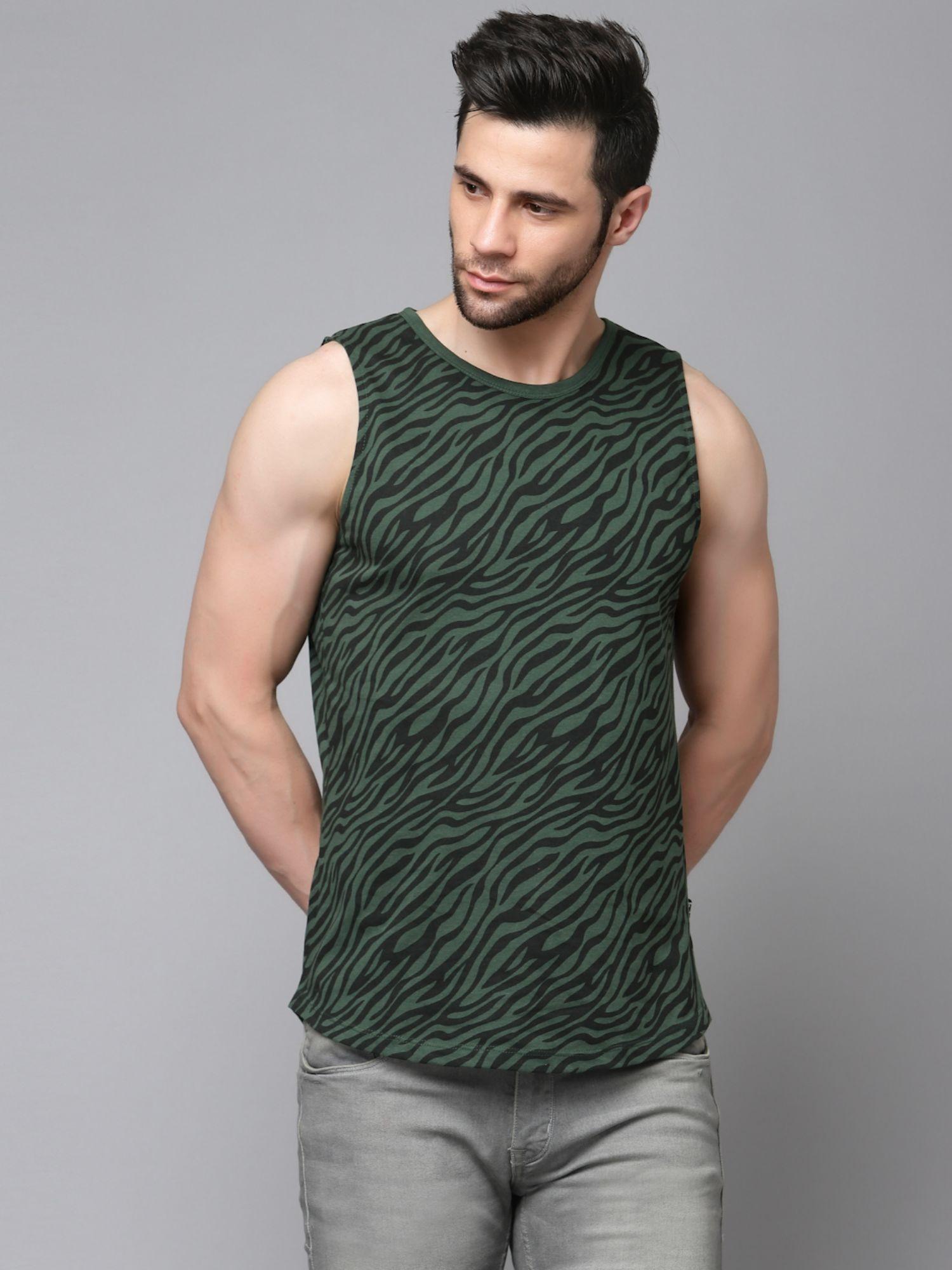 men green vest t-shirt