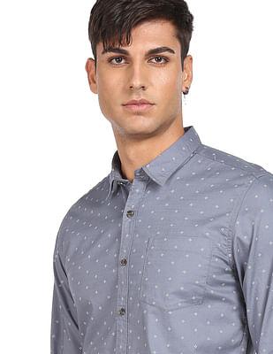 men grey geometric print pure cotton casual shirt