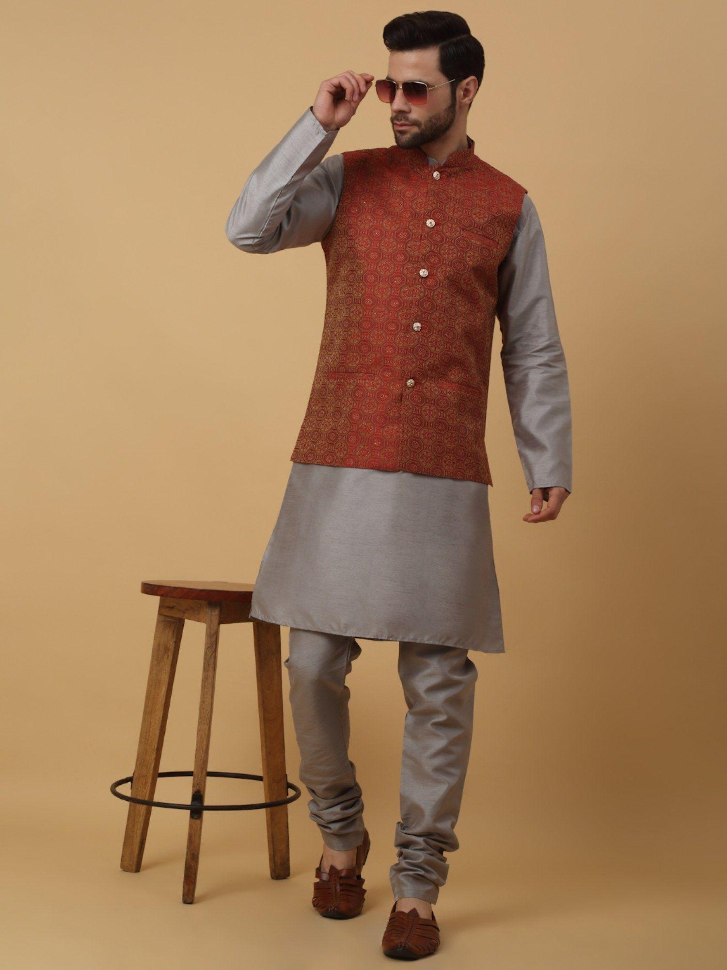 men grey kurta & churidar with jacquard maroon nehru jacket (set of 3)