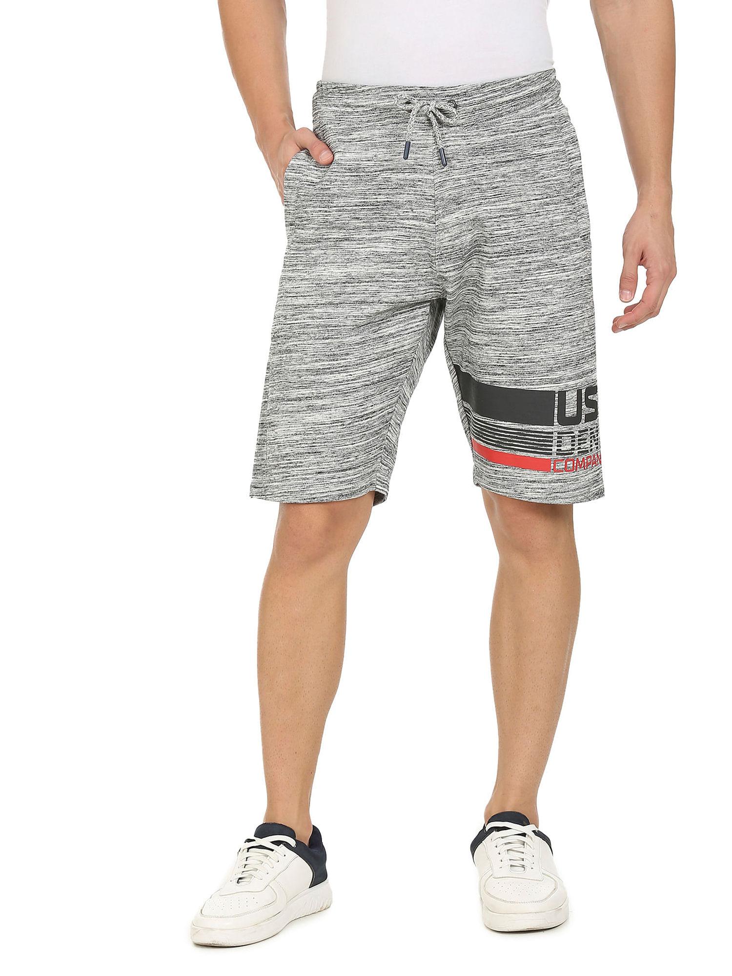 men grey mid rise heathered shorts