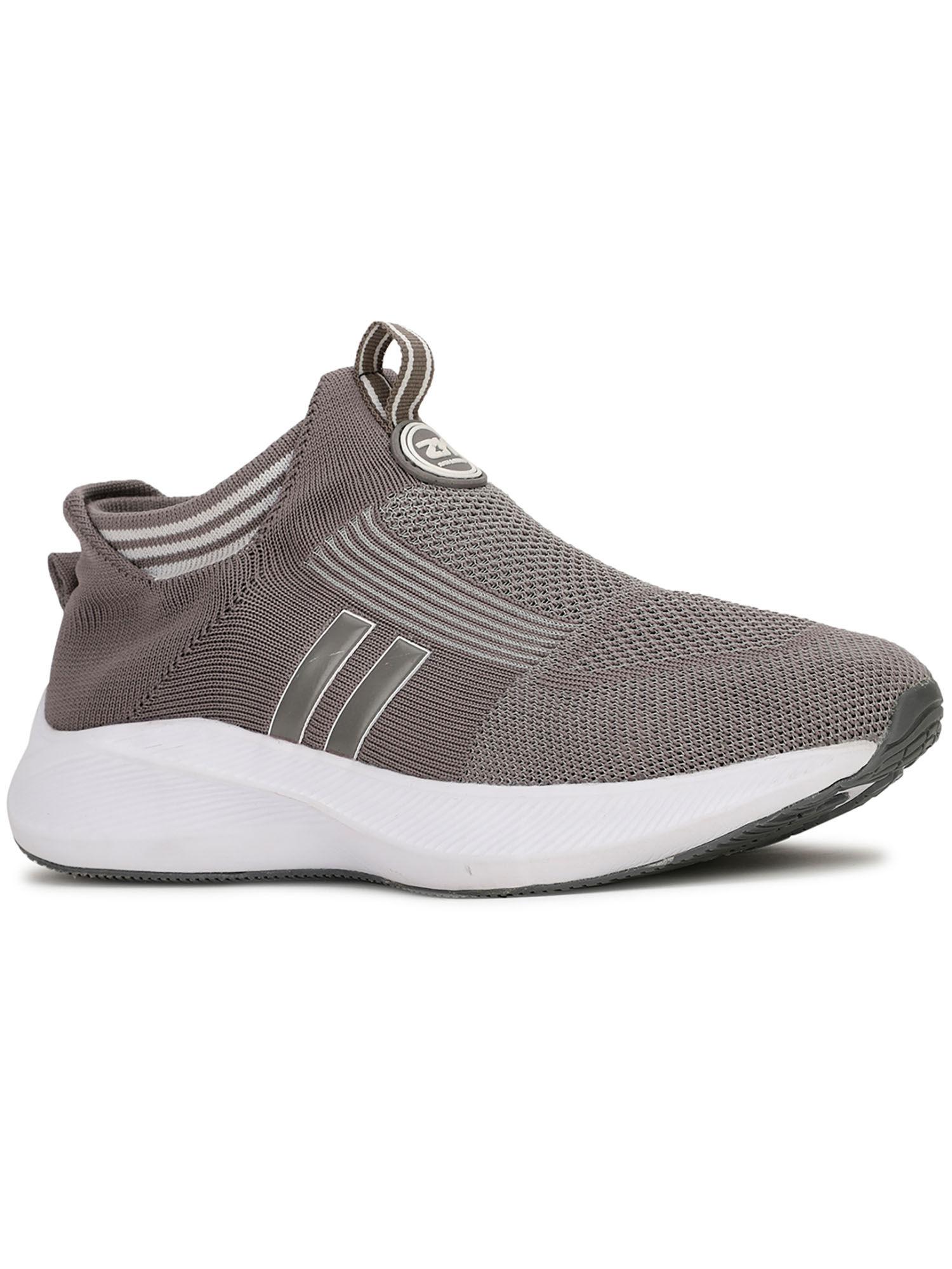 men grey slip on sports shoes