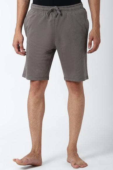 men grey solid regular fit casual shorts