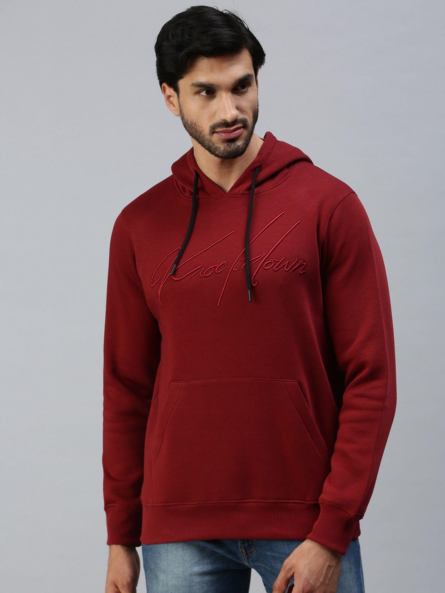 men hooded sweatshirt in maroon