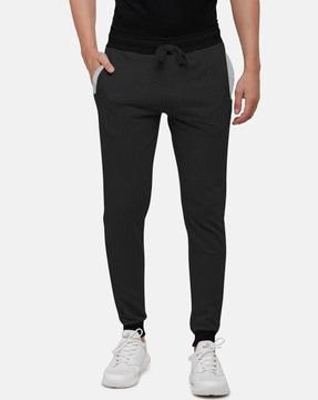 men joggers with insert pockets