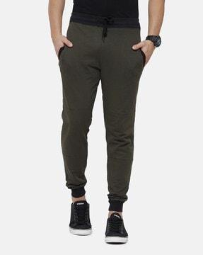 men joggers with insert pockets