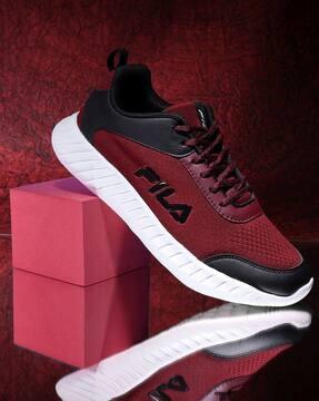 men karto plus running shoes