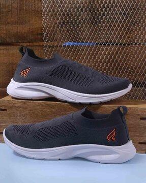 men knitted slip-on shoes