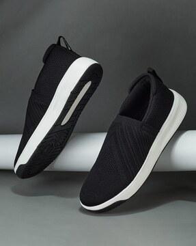 men knitted slip-on sneakers