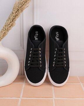 men lace-up casual shoes