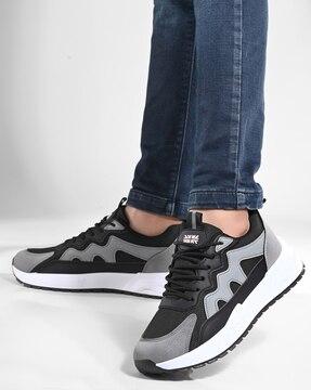 men lace-up casual shoes