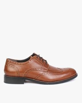 men lace-up derby shoes with broughing