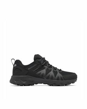 men lace-up outdoor shoes