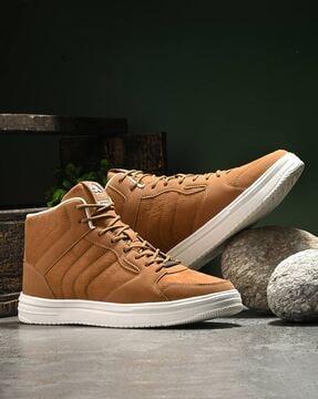 men lace-up round-toe sneakers