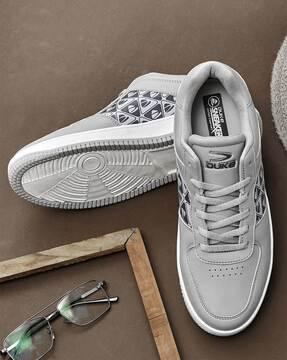 men lace-up sneakers