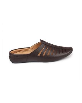 men laser-cut low-top slip-on shoes