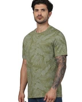 men leaf print regular fit crew-neck t-shirt