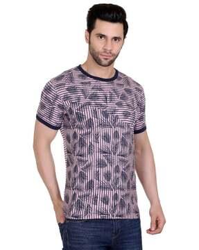 men leaf print regular fit round-neck t-shirt