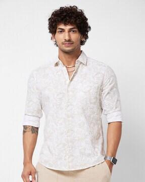 men leaf print regular fit shirt