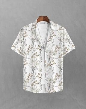 men leaf print regular fit shirt