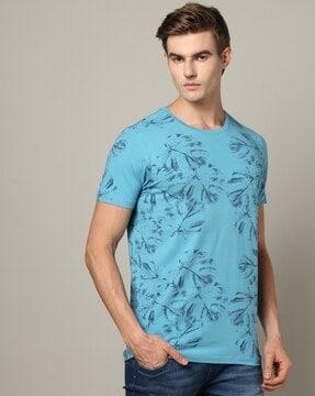 men leaf print slim fit crew-neck t-shirt