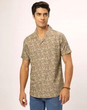 men leaf print slim fit shirt with cuban collar