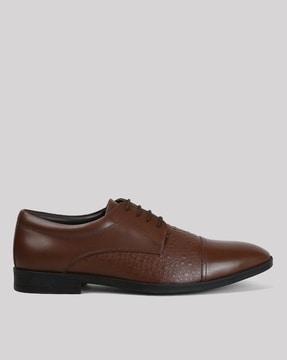 men leather cap-toe derby shoes