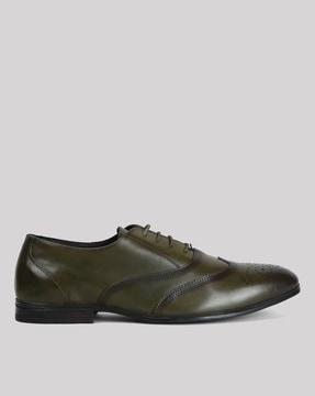 men leather wing-tip oxford shoes