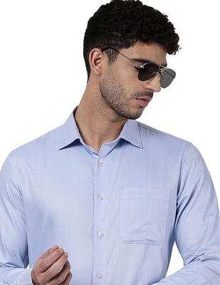 men light blue patterned herringbone cotton formal shirt